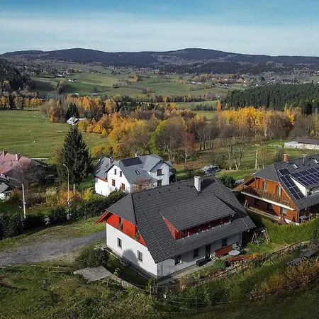 U Oslíka Vila